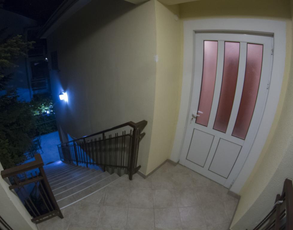 Apartments Gugolj M&M Херцег-Нови Экстерьер фото