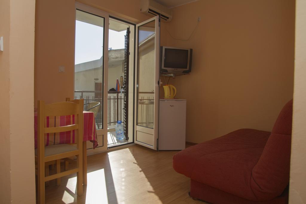 Apartments Gugolj M&M Херцег-Нови Экстерьер фото